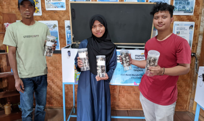 Menemukan Penyu Bertelur di Pantai Mirah