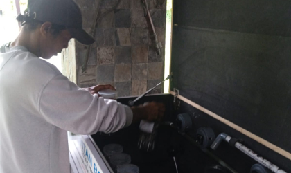 Menemukan Penyu Bertelur di Pantai Pulau Santen