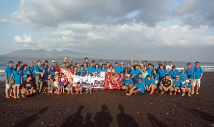 Pelepasliaran Tukik Bersama Komunitas Warga Genteng