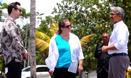 Pelepasliaran Tukik Bersama Konjen AS