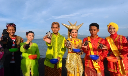 Pelepasliaran Tukik Memperingati Sumpah Pemuda