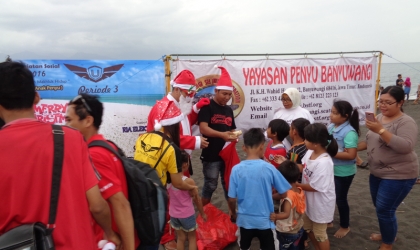 Pelepasliaran Tukik Memperingati Hari Natal