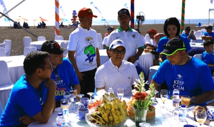 Pelepasliaran Tukik Bersama Keluarga Besar Pelindo III