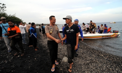 Pelepasliaran Tukik Bersama Kementerian Pendayagunaan Aparatur Negara dan Reformasi Birokrasi